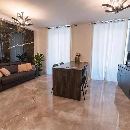 Apartamento Magic Place - Classy - Center